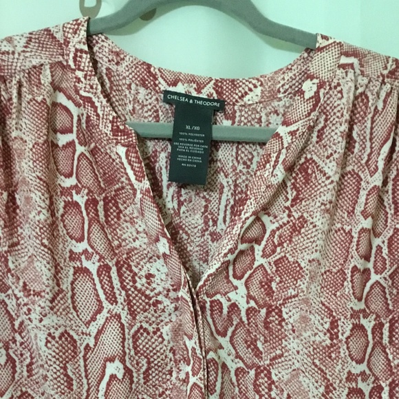 🙀3/$20 Chelsea & Theodore~Women's Pink & Red Sleeveless Blouse~Size XL - Picture 3 of 6